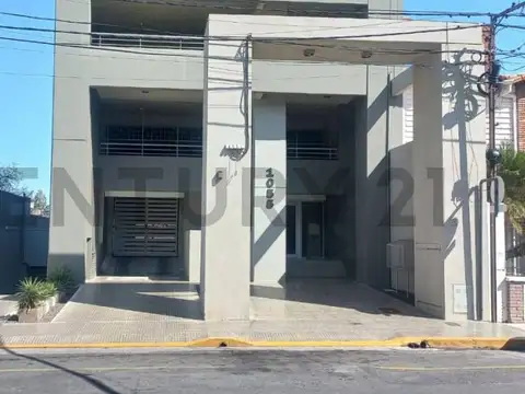 venta de cochera en barrio sur en calle 1 de mayo 1055