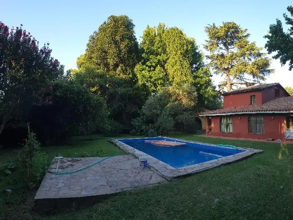 Venta Casa 5 Ambientes en Tortuguitas