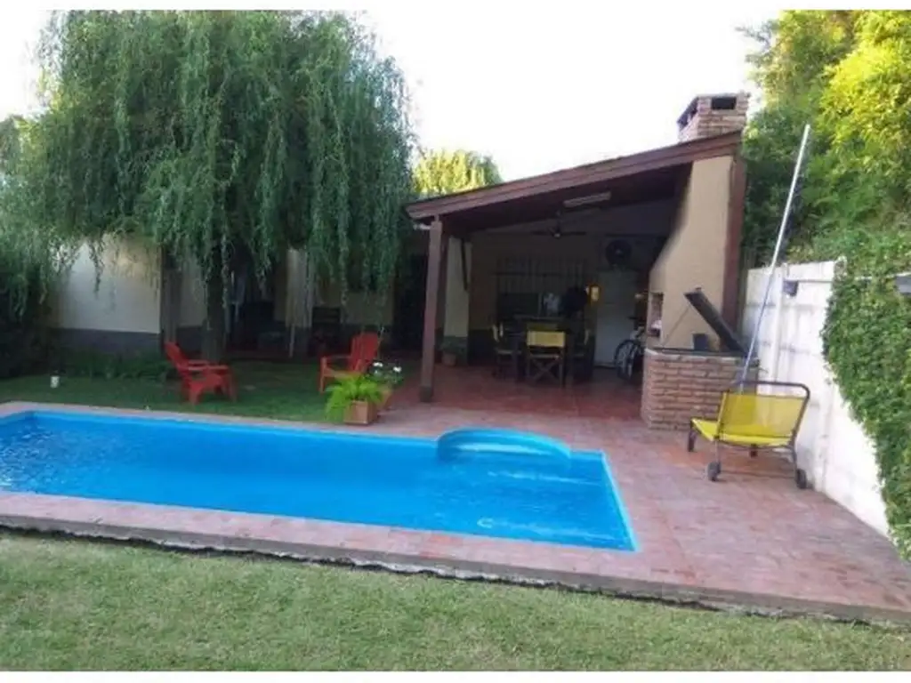 Casa en venta • Dos Dormitorios • San José 1050 • Funes • Santa fe