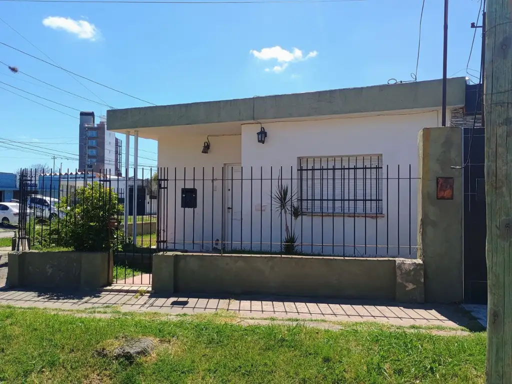 Casa en venta - San Lorenzo