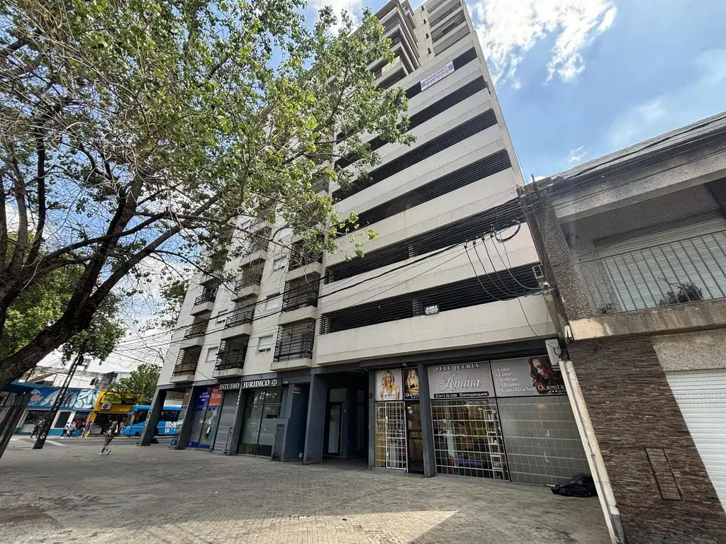 Cochera 2do piso - Pellegrini 3400 - Echesortu Rosario | Venta