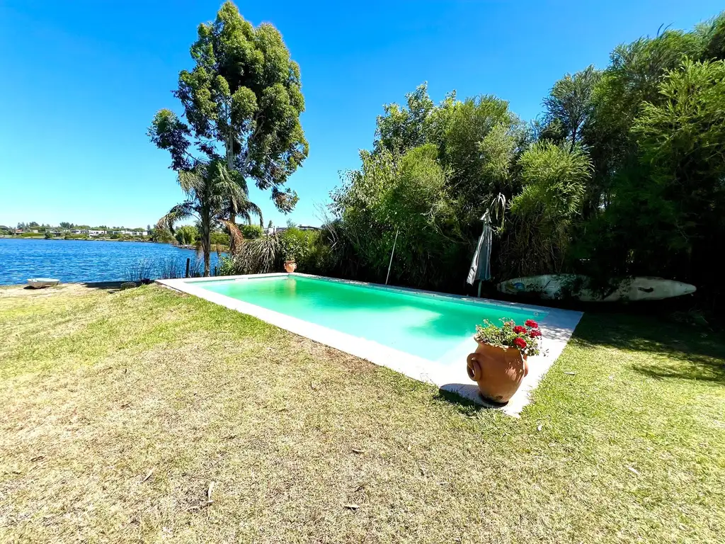 Casa Chalet  en Alquiler en San Agustín, Villanueva, Tigre