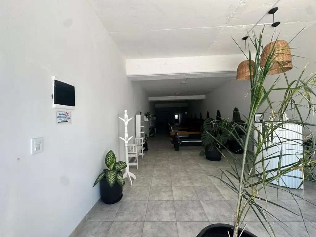 LOCAL - 107 M2 - SAN ANTONIO DE PADUA