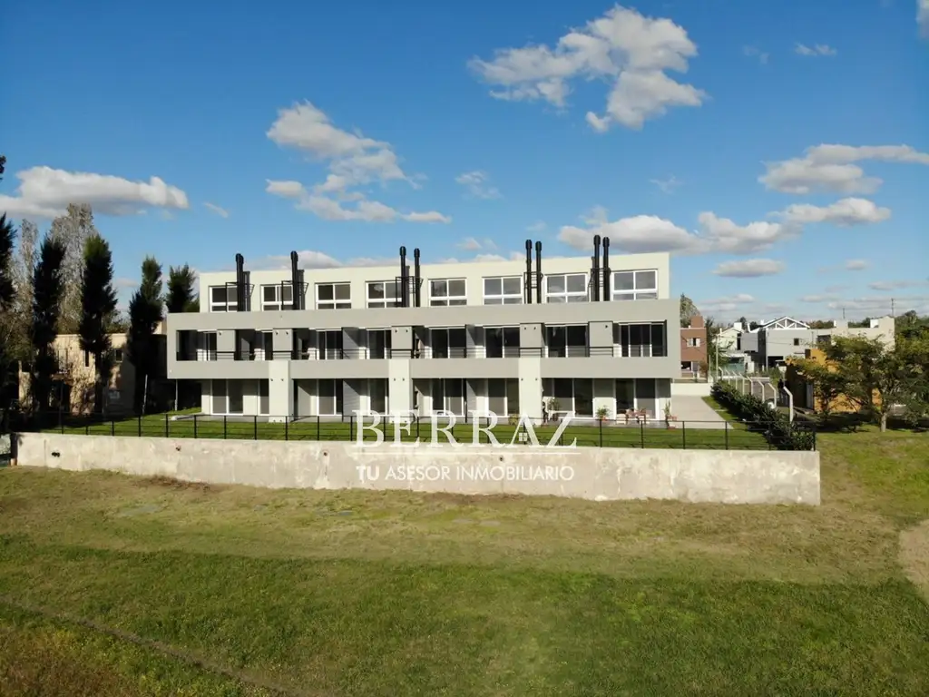 Departamento venta 3 AMB en Los Arenales Escobar