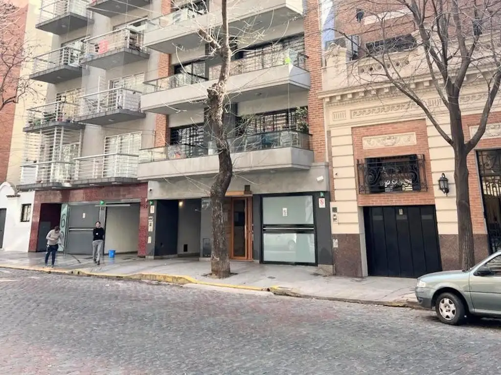 Departamento en Venta Caballito tres ambientes / Balcón excelente zona.