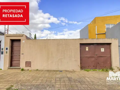 Dos Casas en venta en Martínez a reciclar o demoler, lote 8.66x51. A 6 cuadras de Avenida.