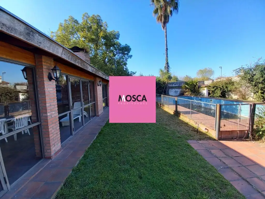 CASA EN VENTA EN PASO DEL REY