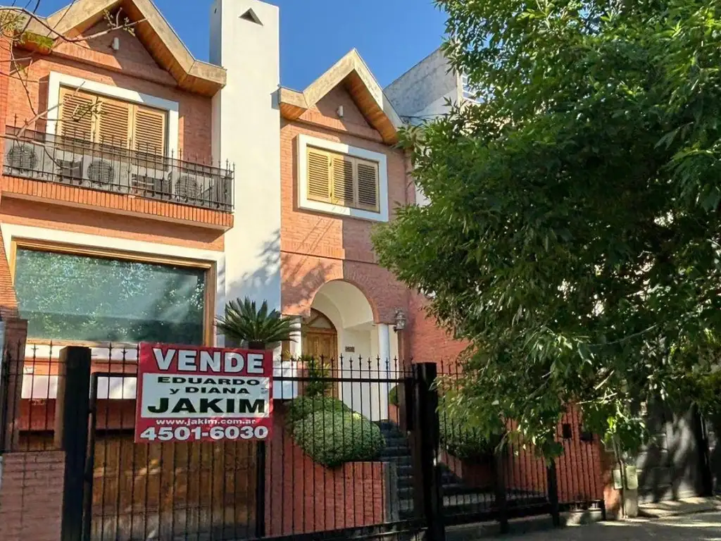 Casa en Villa Devoto con Piscina