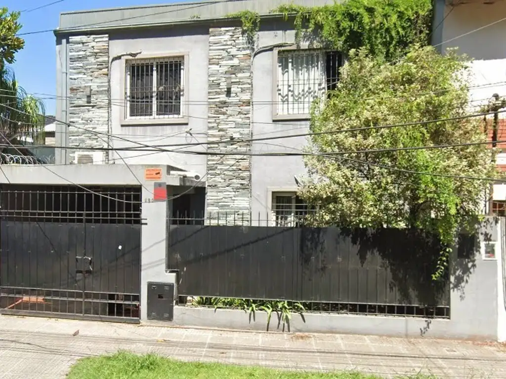 Casa  en Venta en Merlo, G.B.A. Zona Oeste, Argentina