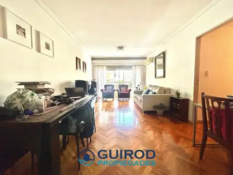 EXCLUSIVO SEMIPISO 4 AMBIENTES 82m2