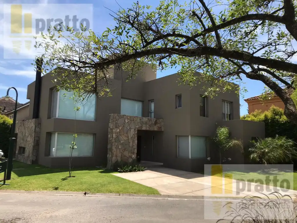 Casa en venta de 4 dormitorios en Barrancas de San José