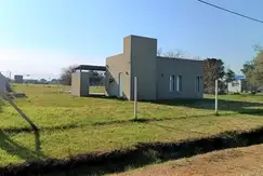 Casa en barrio cerrado Los Teros, en Arana. La Plata