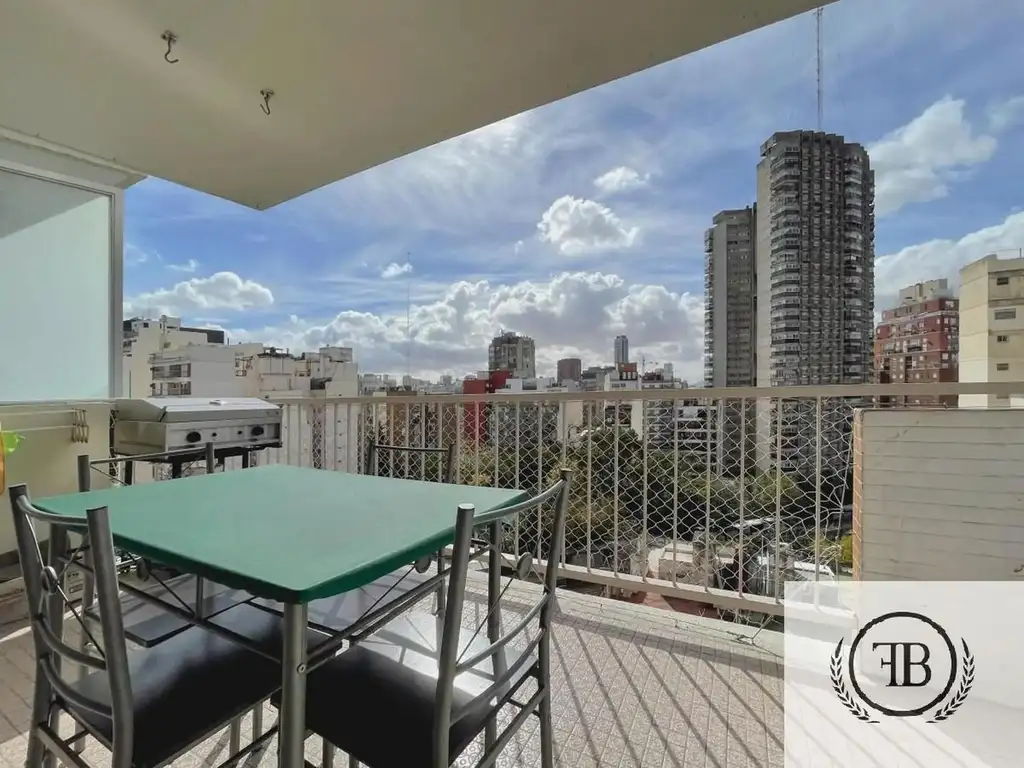 VENTA DE TRES AMB EN PALERMO HOLLYWOOD CON BALCON TERRAZA