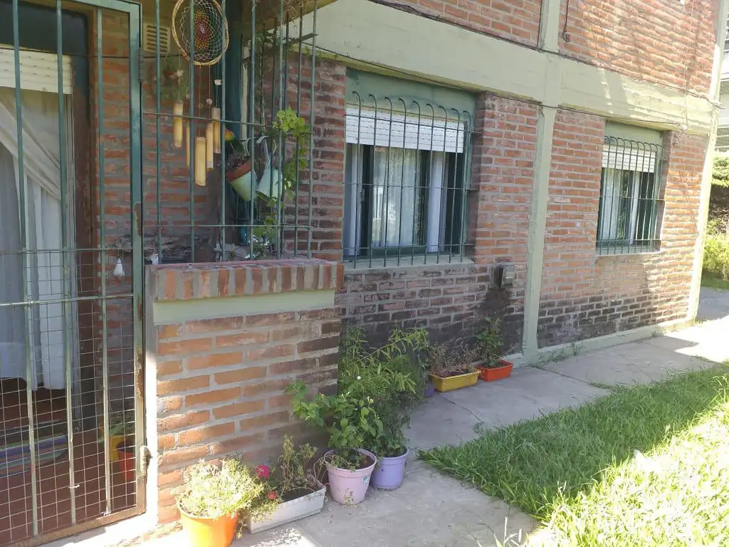 PH en venta - 2 dormitorios 1 baño - cochera - 50mts2 - Manuel B. Gonnet, La Plata