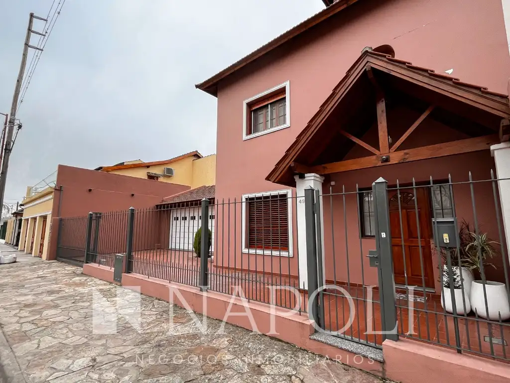 Venta de Impecable Propiedad en Ciudad Evita