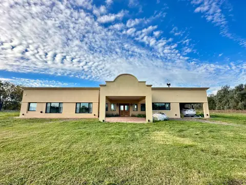 Chacra de 3.4 ha con Casa 3 dorm en Estancia Benquerencia Farm Club - Monte - Pcia. de Buenos Aires.