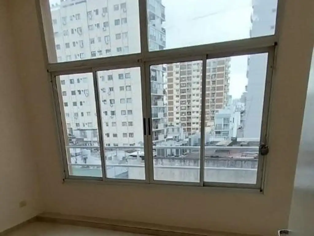 Venta Departamento Barrio Norte, 2 Ambientes, Vista Abierta