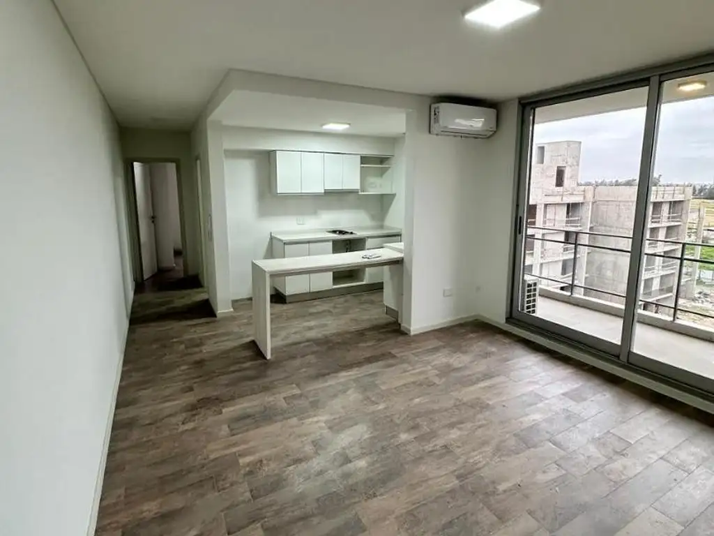 ALQUILER 1 DORMITORIO CON TERRAZA EXCLUSIVA + 3 COCHERAS