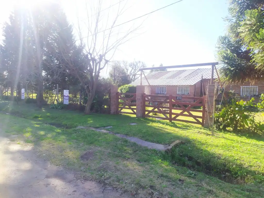 Casa - Venta - Argentina, Laguna de Lobos