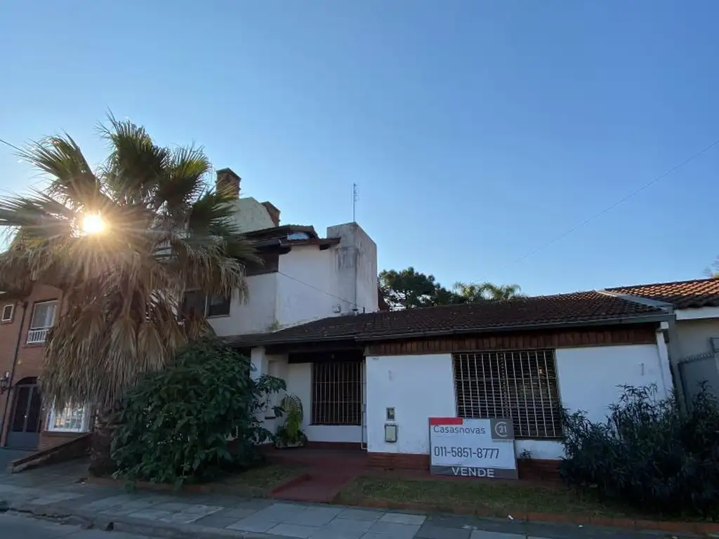 Casa - Venta - Argentina, Capital Federal - Alfredo Guttero 3600