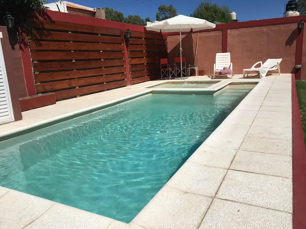 NEUQUEN- DUEÑO VENDE EXCELENTE CASA EN TERRAZAS DEL NEUQUEN - PRECIO NEGOCIABLE A PROPUESTAS RAZONABLES - Foto 0