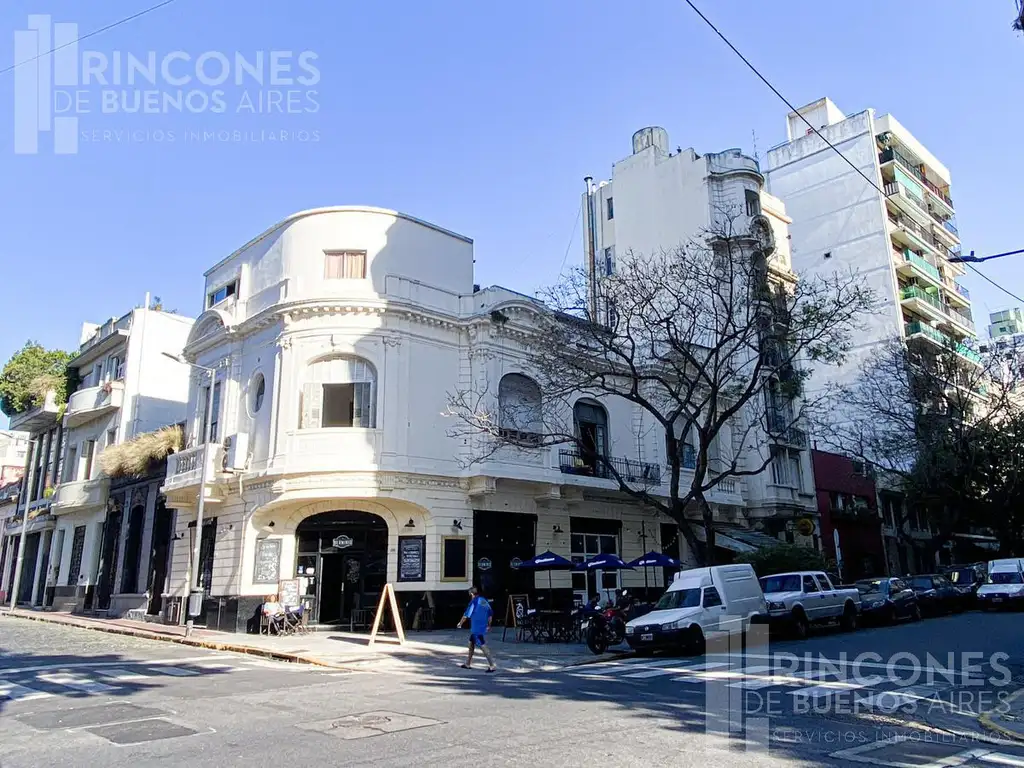 Imponente Petit Hotel en pleno corazón de San Telmo