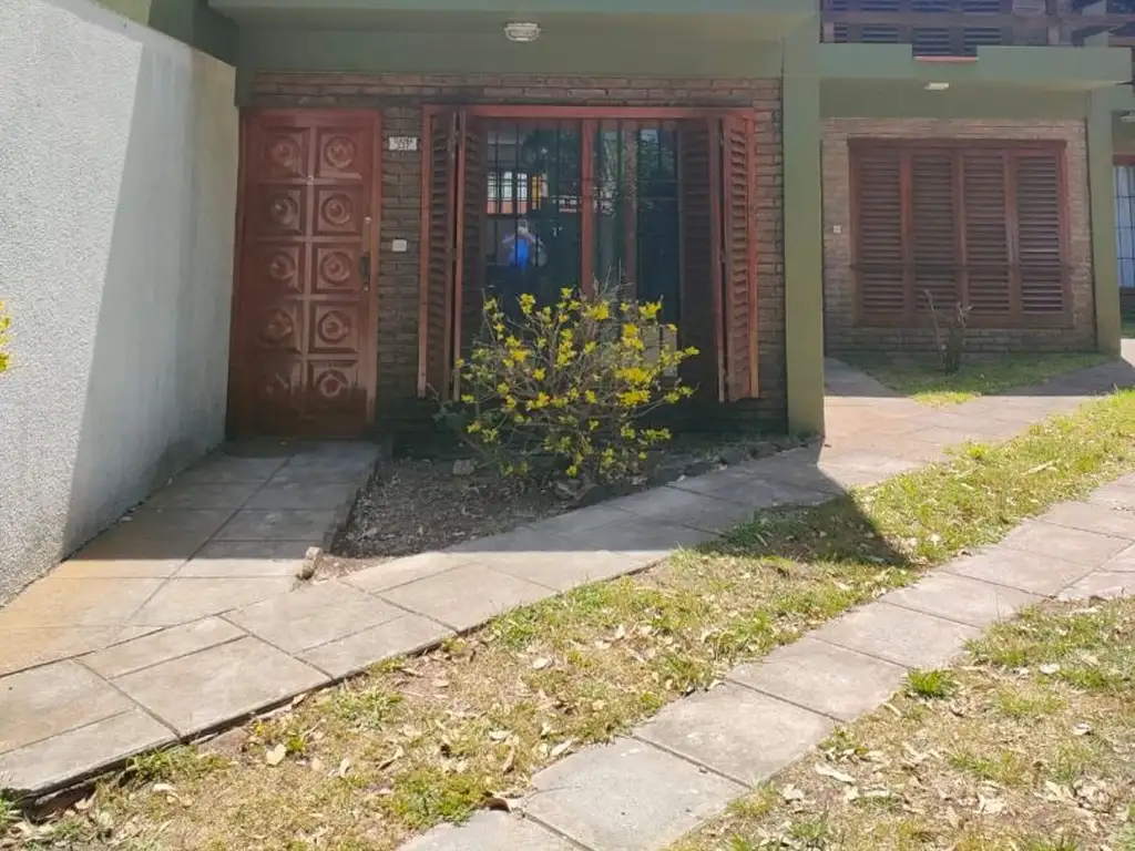 Casa - Alquiler temporario - Argentina, San Bernardo - QUERINI 300