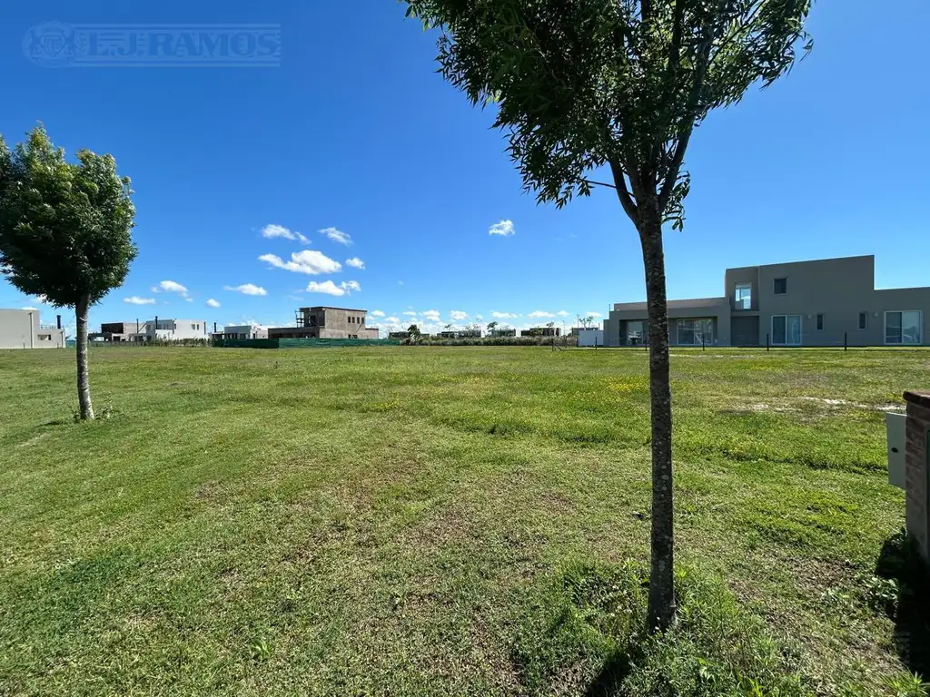 Terreno en venta en el Barrio Riberas, Puertos / Escobar