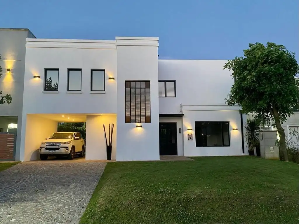 Casa - Venta - Argentina, Berazategui - Aut. Buenos Aires - Mar del Plata