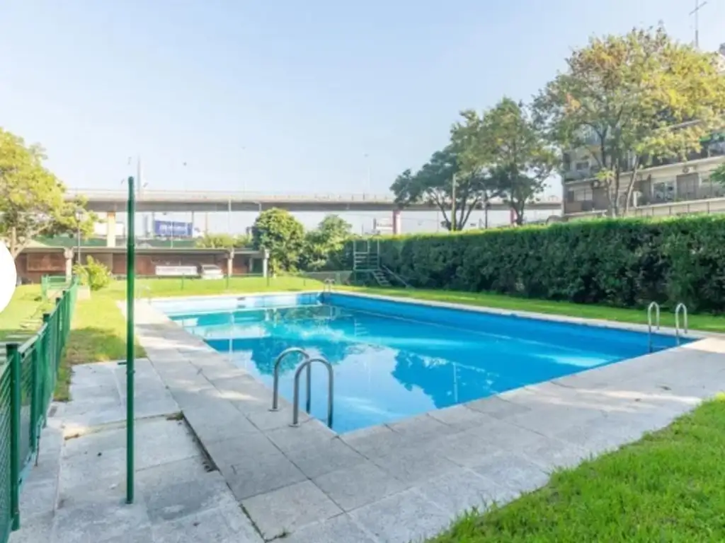 Venta 2 Amb. Con Parque Y Pileta - Opcion Cochera