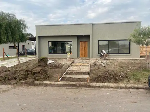Ricordi Negocios Inmobiliarios, Casa San Ramon Pilar del este. - Foto 0