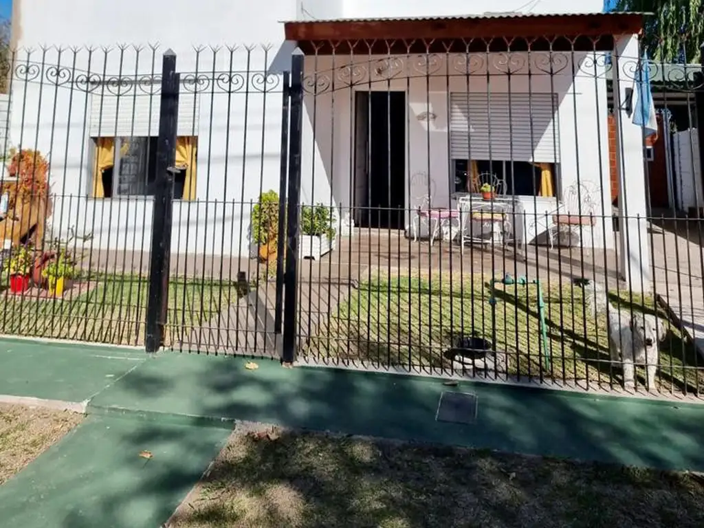 Casa de tres ambientes en Villa buide, Pilar