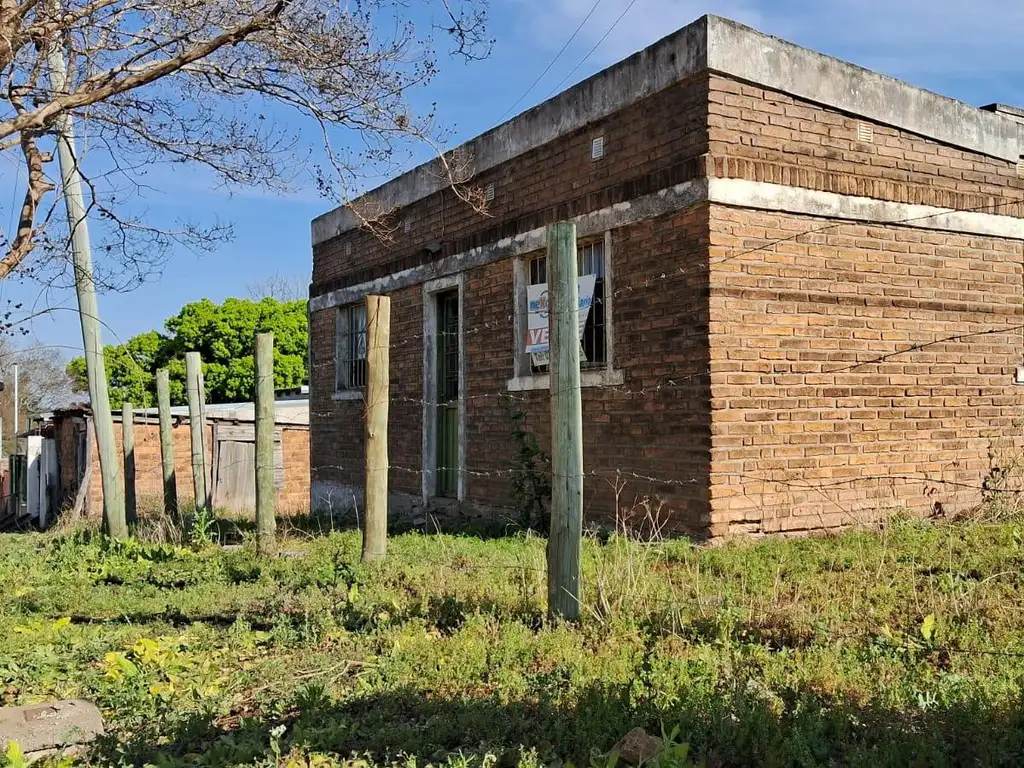 Casa en Villa Adela