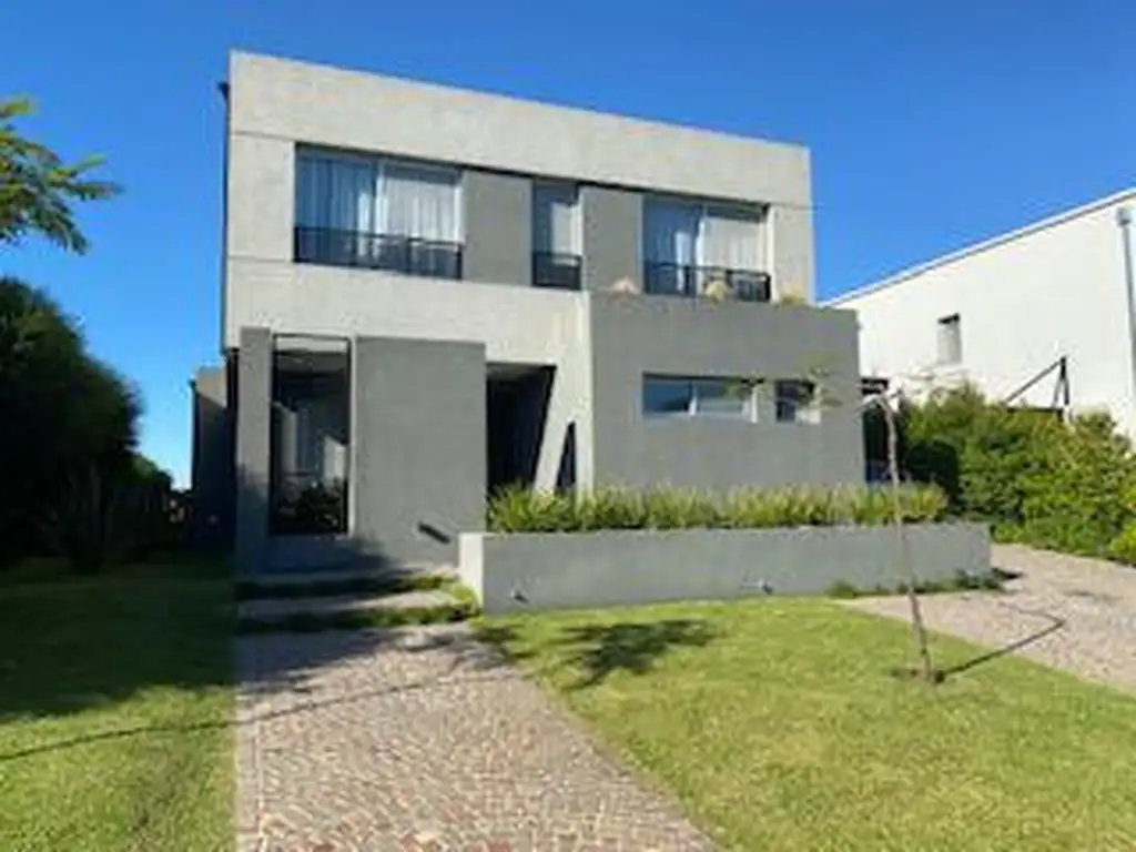 Venta de Casa en Los Castaños Nordelta