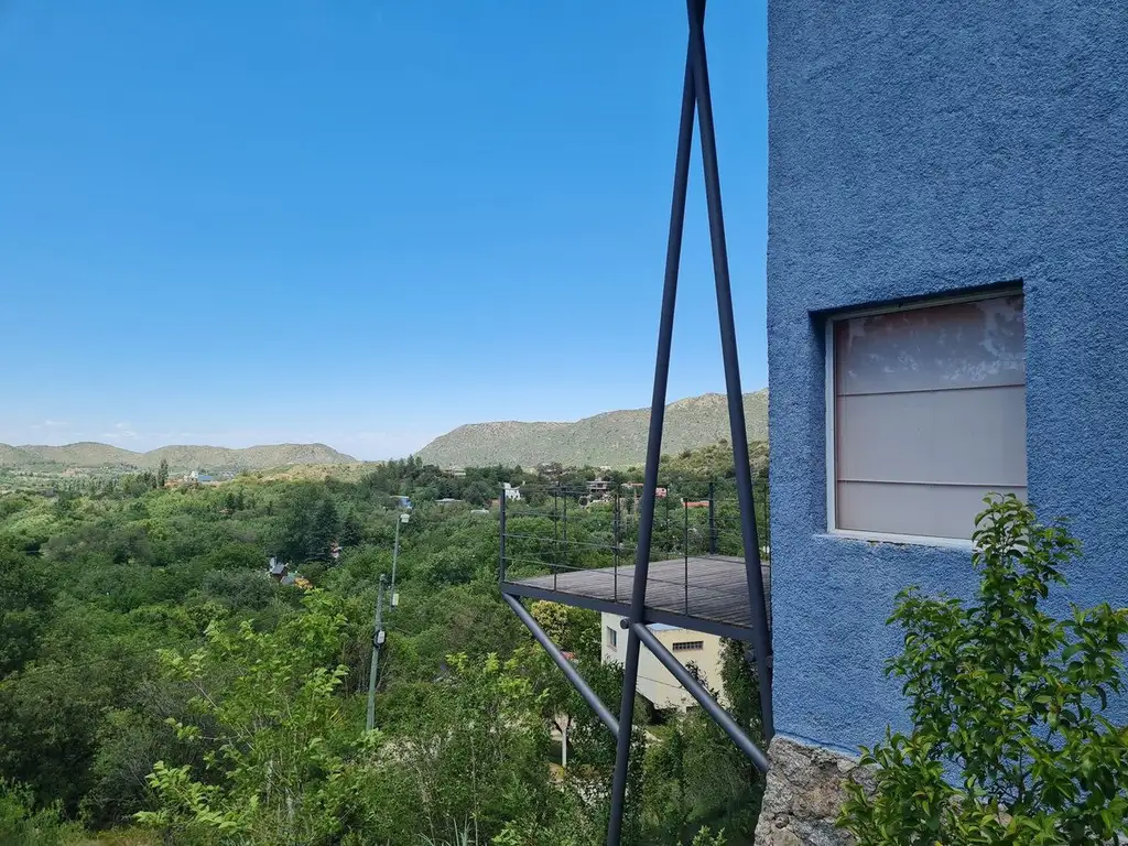 CASA EN LA SIERRA DE POTRERO DE LOS FUNES