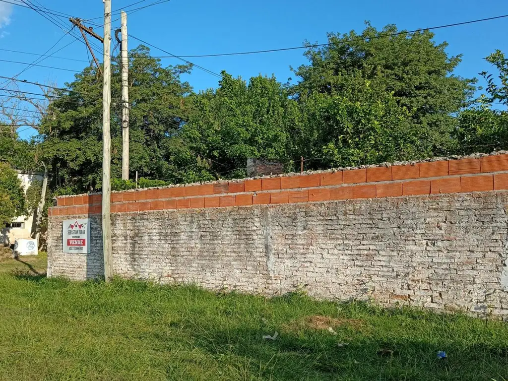 OPORTUNIDAD FABULOSA ESQUINA DENTRO DEL CASCO URBANO EN