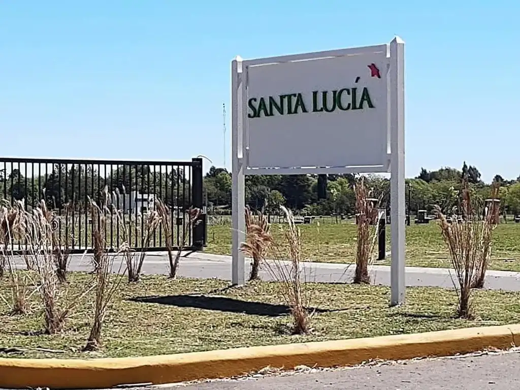 Lote en venta en Barrio Santa Lucia, Pilar del Este