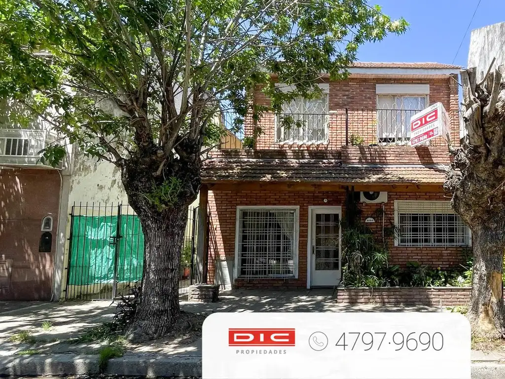 Casa 5 dormitorios Venta - Florida-B.Platense