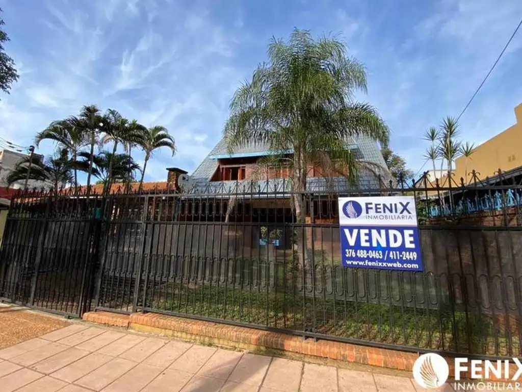 CF835 - CASA EN VENTA Z/ AV. TRINCHERAS Y AV. RADEMACHER