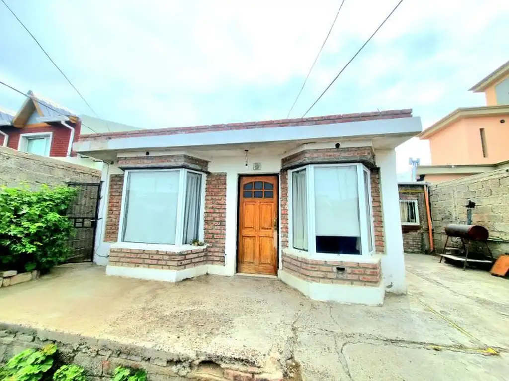 Casa Barrio Pueyrredon - Comodoro Rivadavia