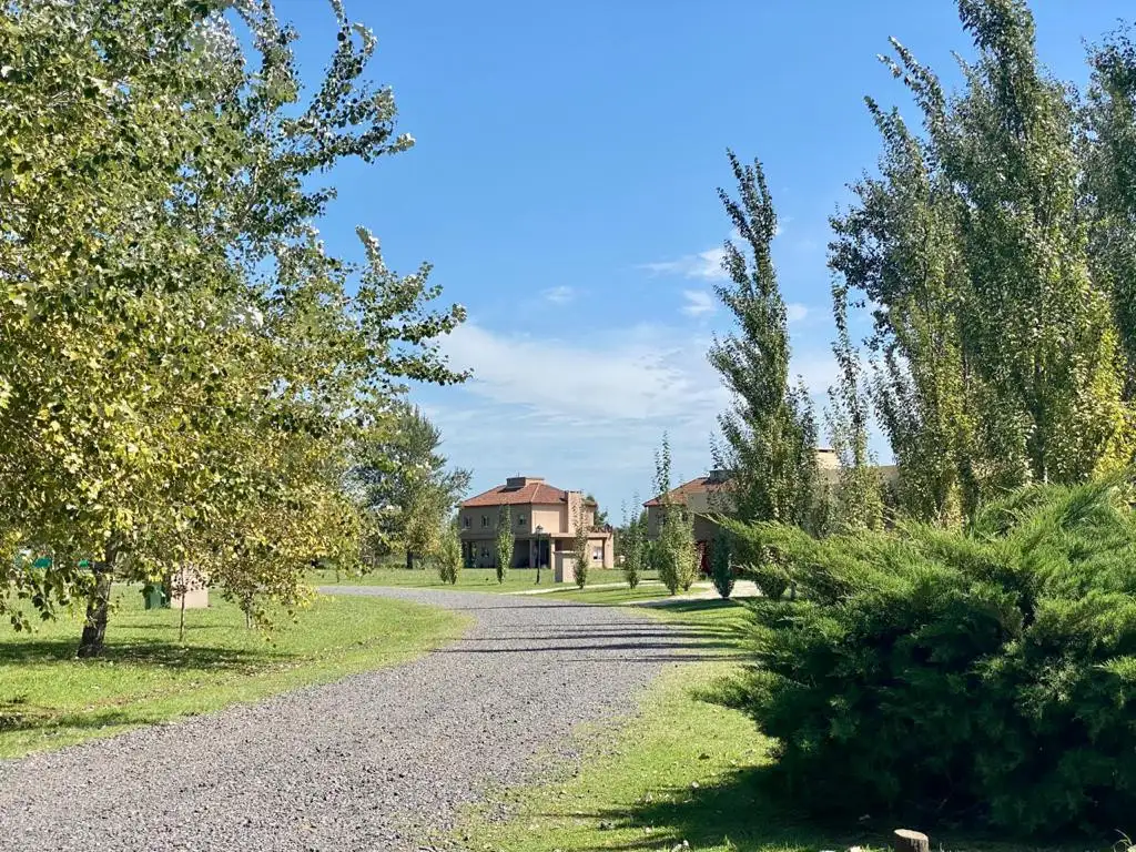 Terreno en venta en  LA CAROLINA GOLF