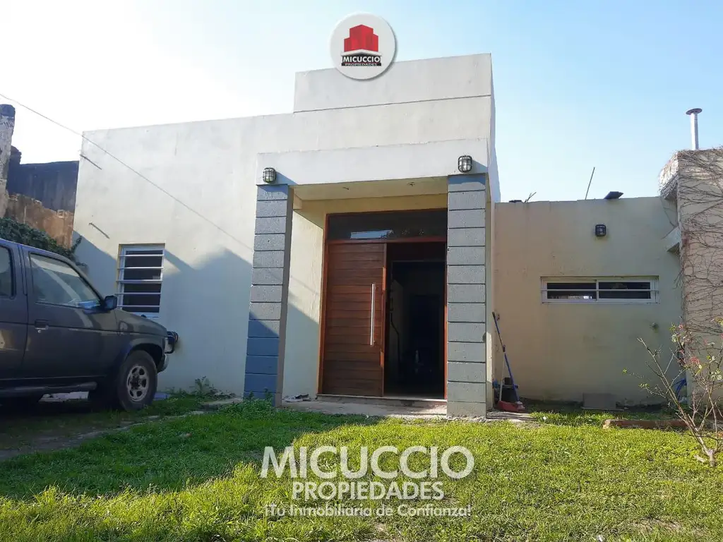 Casa en Venta, Alem 384, Escobar centro. APTA CREDITO