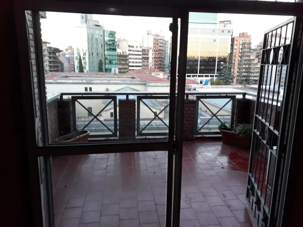 VENDO Hermoso Duplex Nueva Córdoba con 2 balcones!