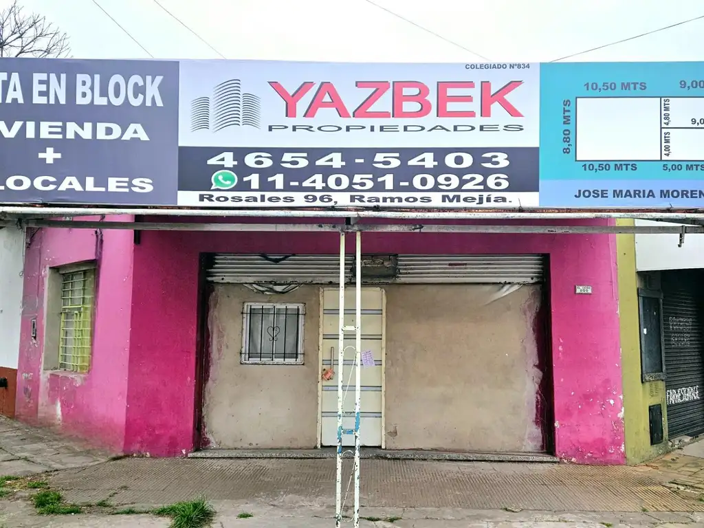 VENTA EN BLOCK VIVIENDA 3 AMBIENTES, MAS DOS LOCALES