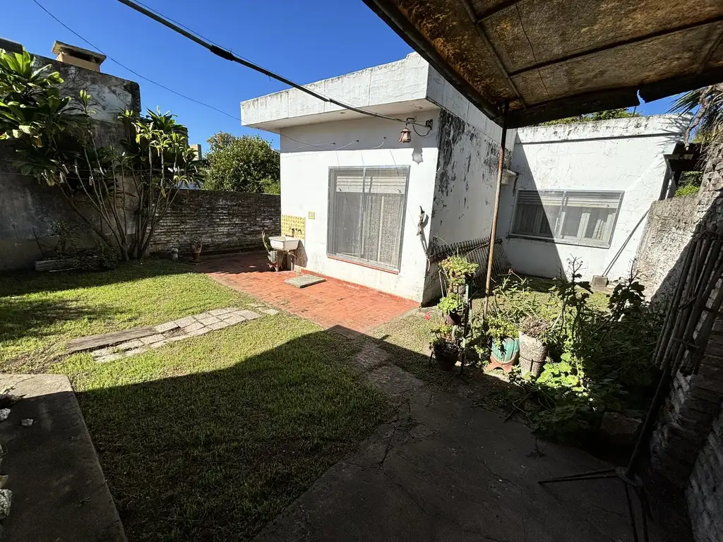 Casa en  Alberdi río, Rosario.