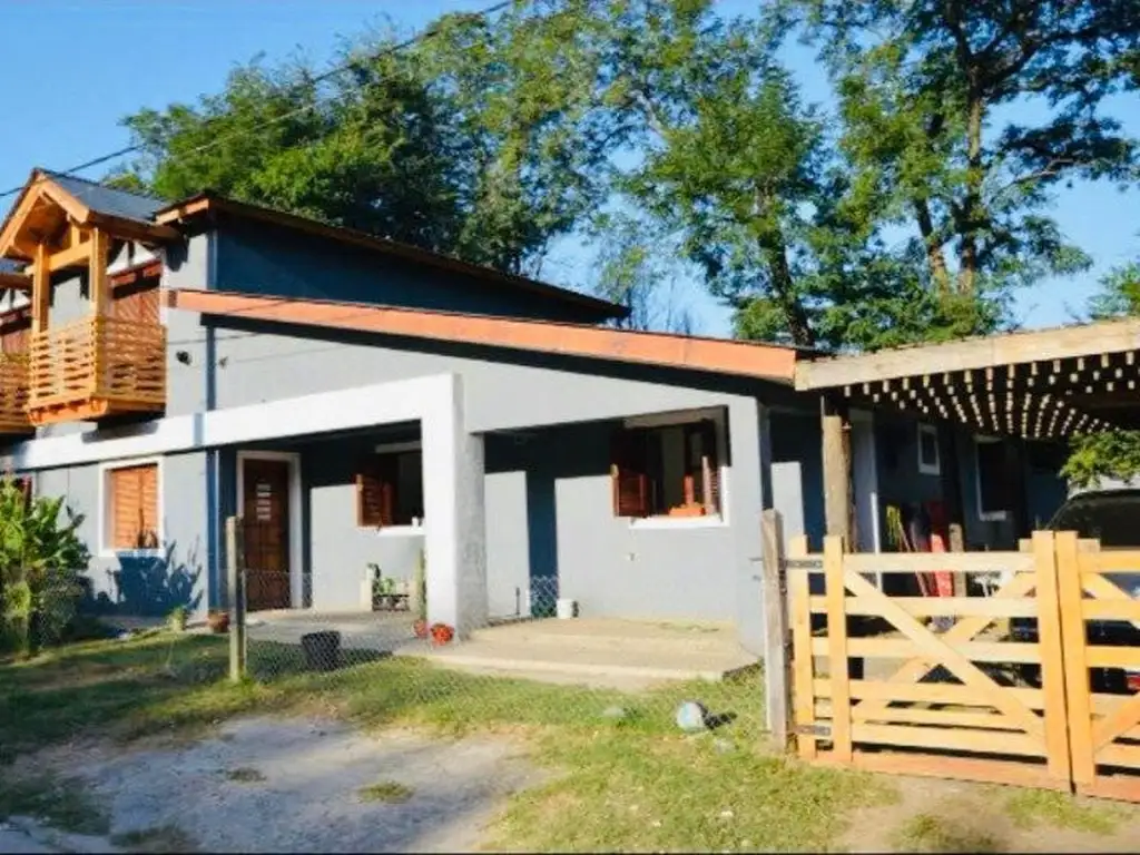 VENTA DE DOS CASAS EN VILLA GENERAL BELGRANO - VIV0235