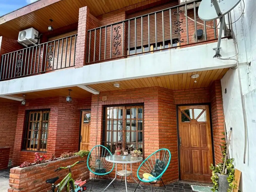 DUPLEX EN VENTA EN ISIDRO CASANOVA, ACEPTA PERMUTA  Y/O FINANCIACIÓN