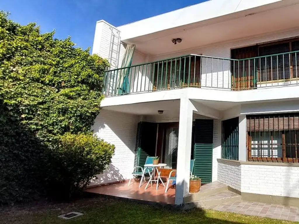 VENTA CASA MENDOZA GODOY CRUZ B ARIZU