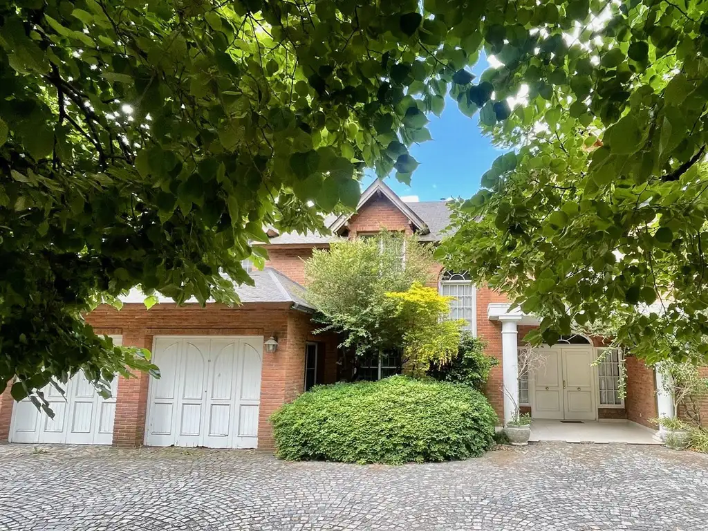 Casa Chalet  en Venta en El Talar de Pacheco, General Pacheco, Tigre