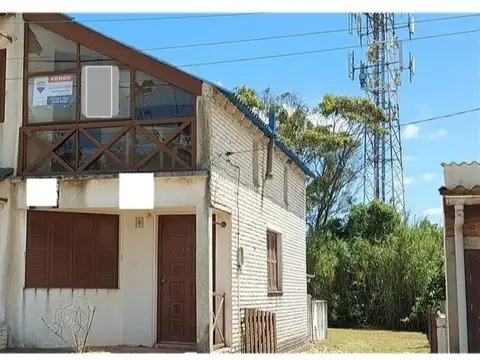 SE VENDE CASA EN PH DE 3 DOR. EN AGUAS DULCES